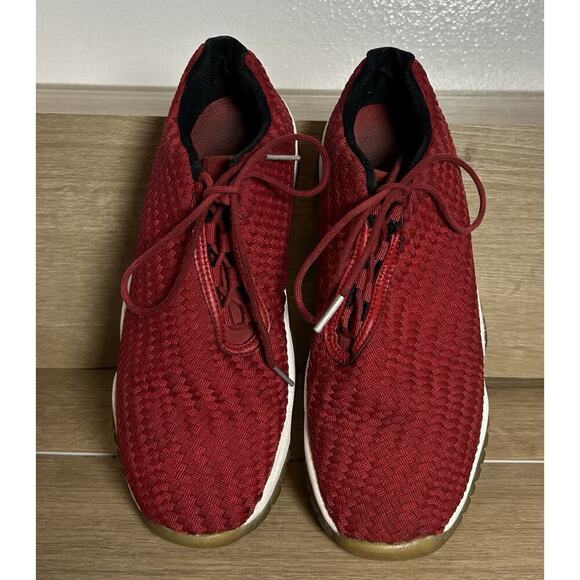 Boy's Nike Air Jordan Future Low BG Red Youth Boys Size 6Y 724813 - Picture 1 of 5